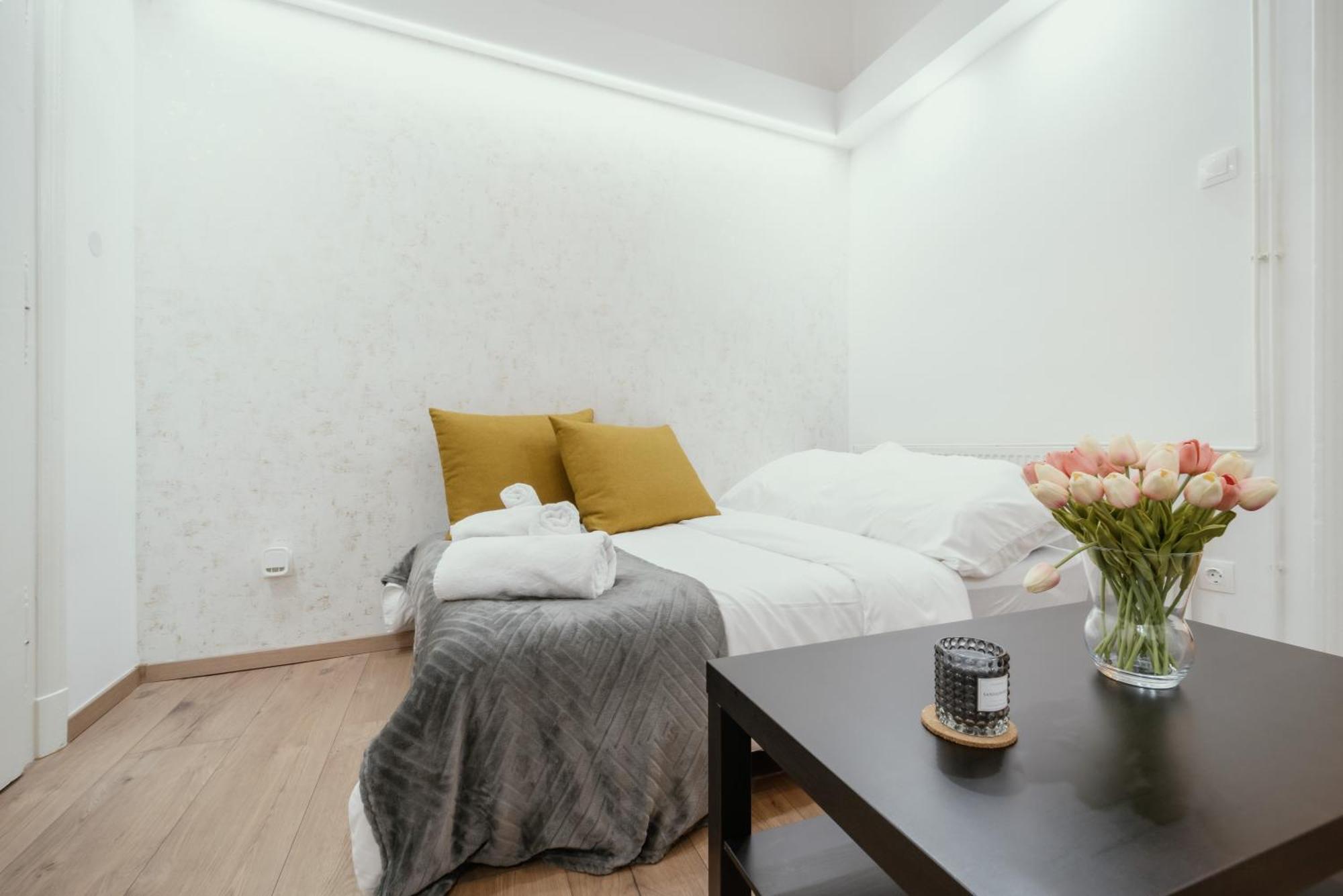 Modelia Apartment At Gellert Square Budapest Eksteriør bilde